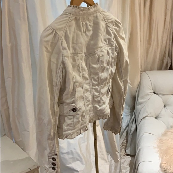 Jacket - Picture 7 of 7